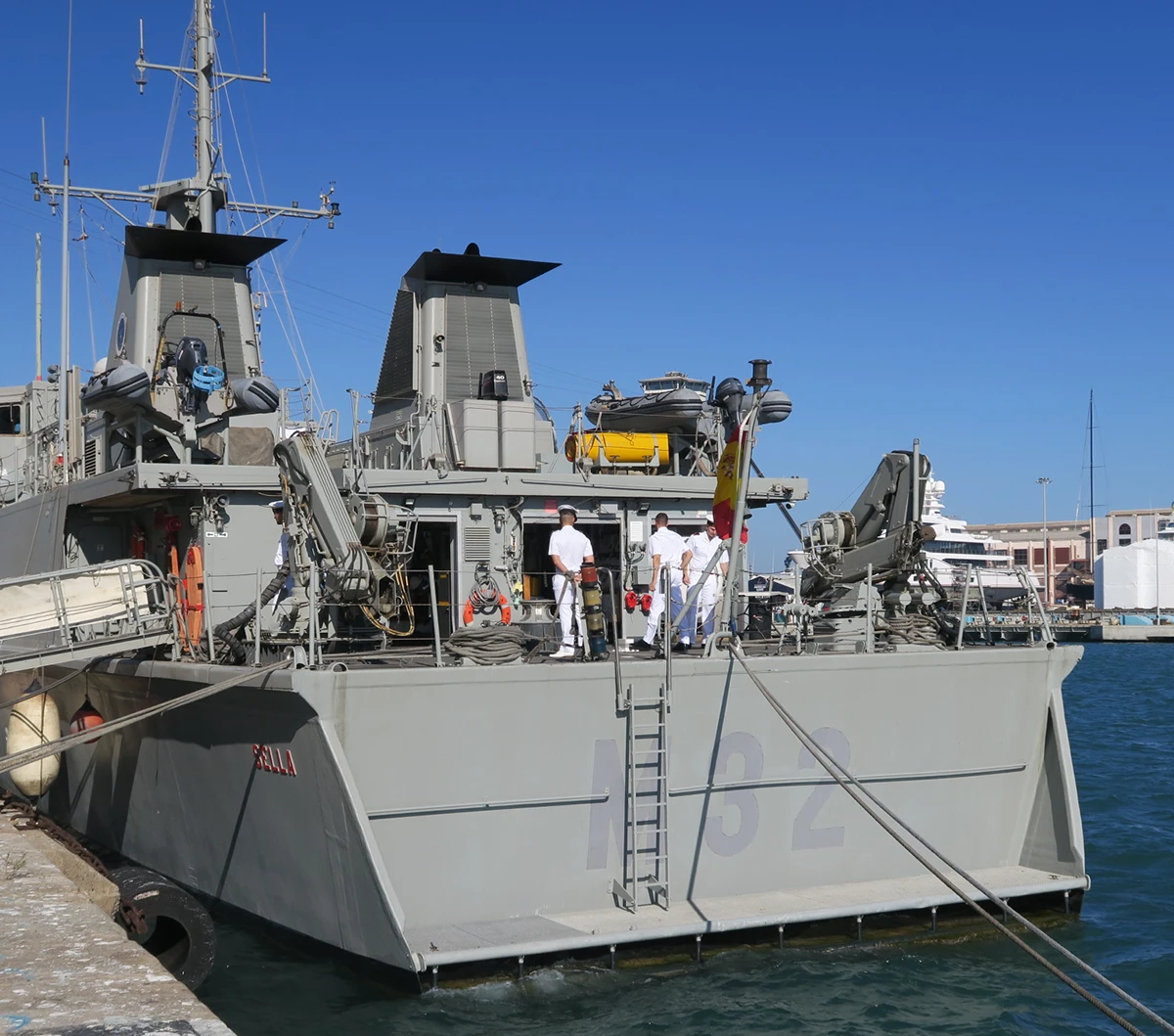 Como los dems buques de medidas contra minas, el M-32 afrontar en los prximos meses su modernizacin, aprobada recientemente. Foto: Antonio Ros Pau